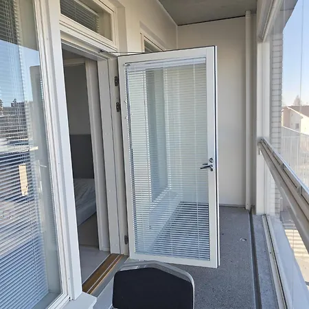 Lejlighed 30 M2 1-bedroom App, 5 Floor, Close To The Airpor, Train Station And Myyrmanni Shopping Center Vantaa