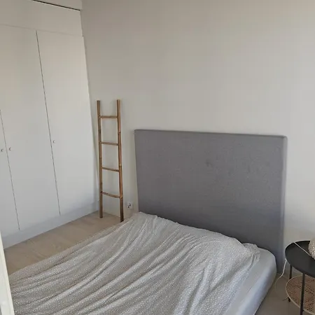 And Cloce To The Airport 30m2 App *