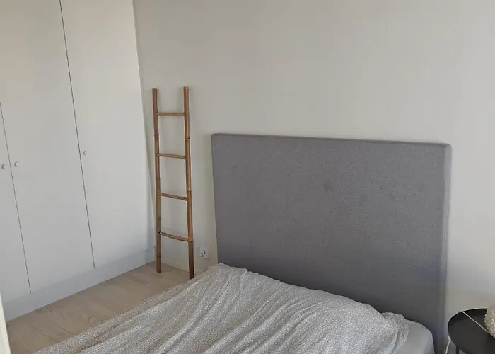 And Cloce To The Airport 30m2 App *